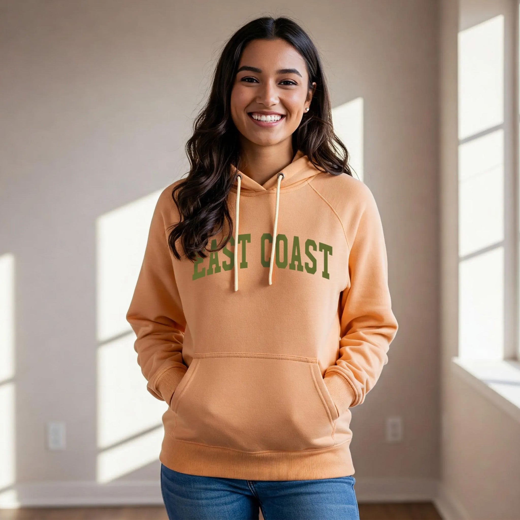 EAST COAST - Crewneck & Hoodie - red - cantaloup